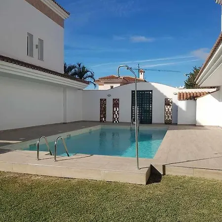 Sunny Holiday home Benalmadena